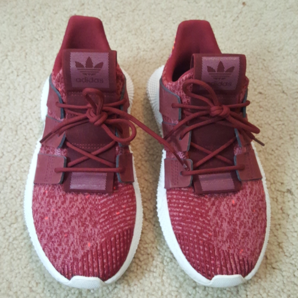 Adidas Prophere Trace athletic shoes